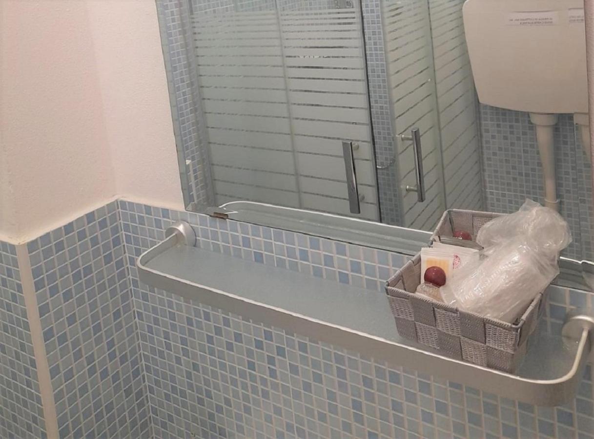 קרביה Hotel Enrica מראה חיצוני תמונה