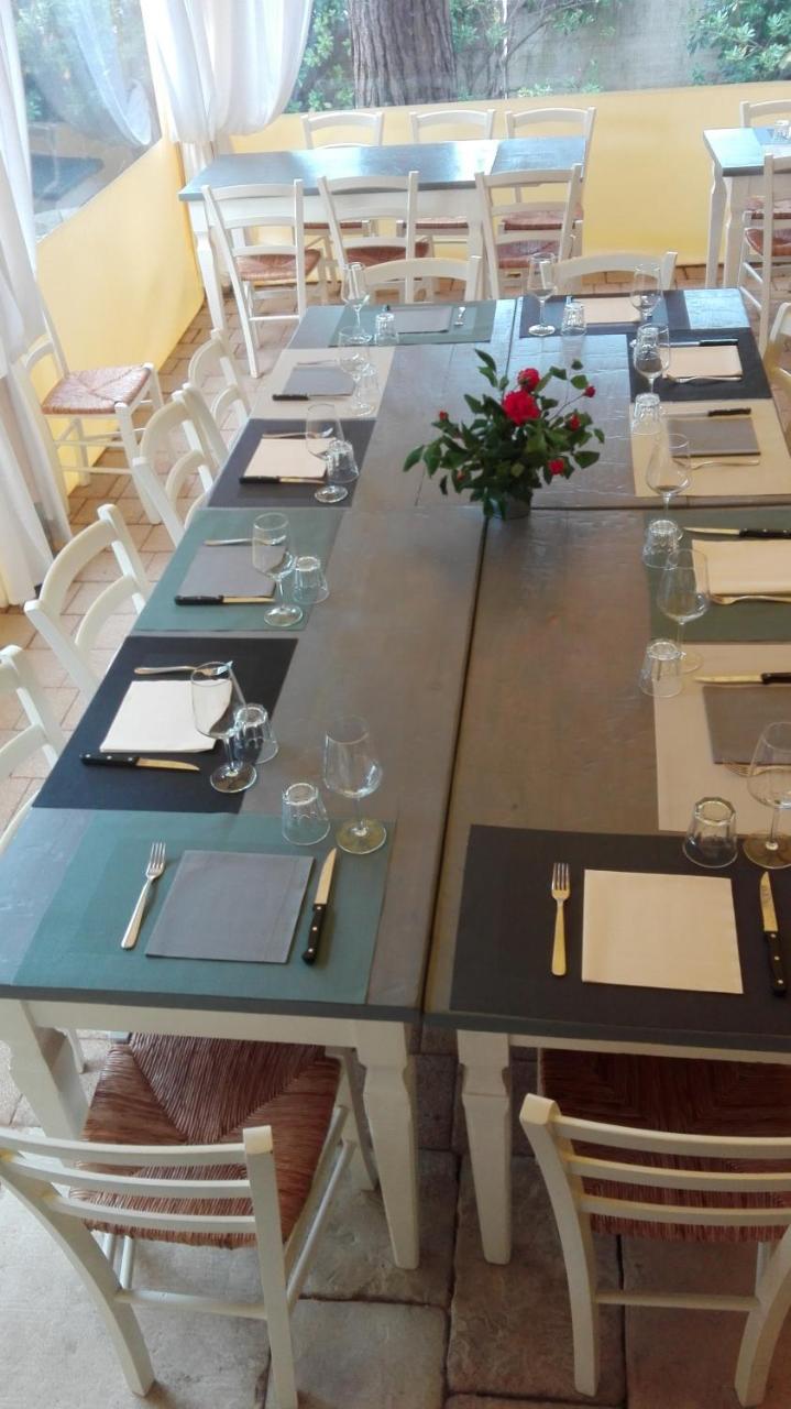 קרביה Hotel Enrica מראה חיצוני תמונה