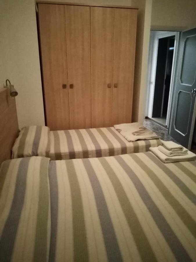 קרביה Hotel Enrica מראה חיצוני תמונה